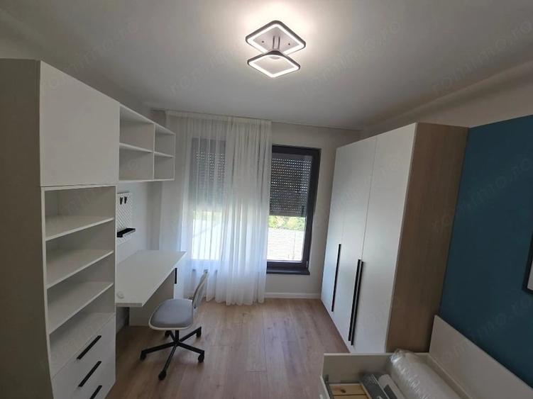 Casă cu 3 camere cu Teren 250 Mp în Ghiroda