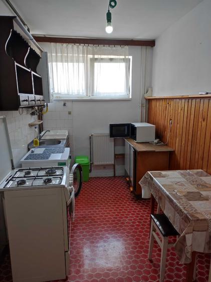 Apartament cu 2 camere decomandat în Grigorescu