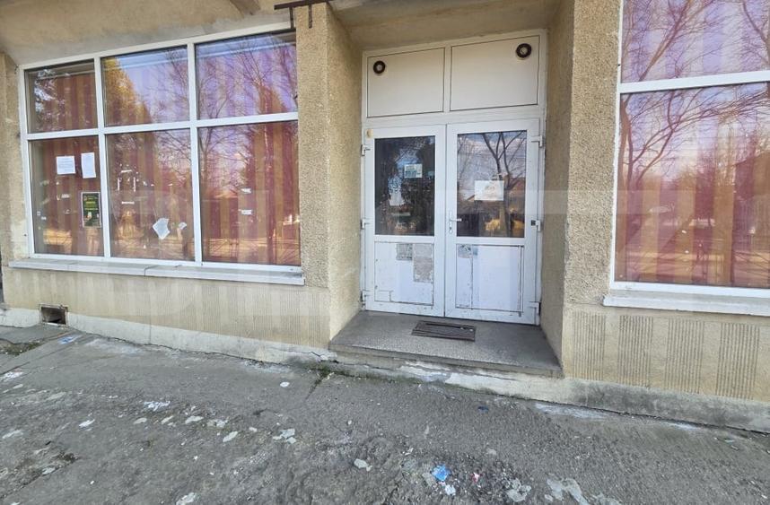 Spațiu comercial, de 165 mp, în Victoria