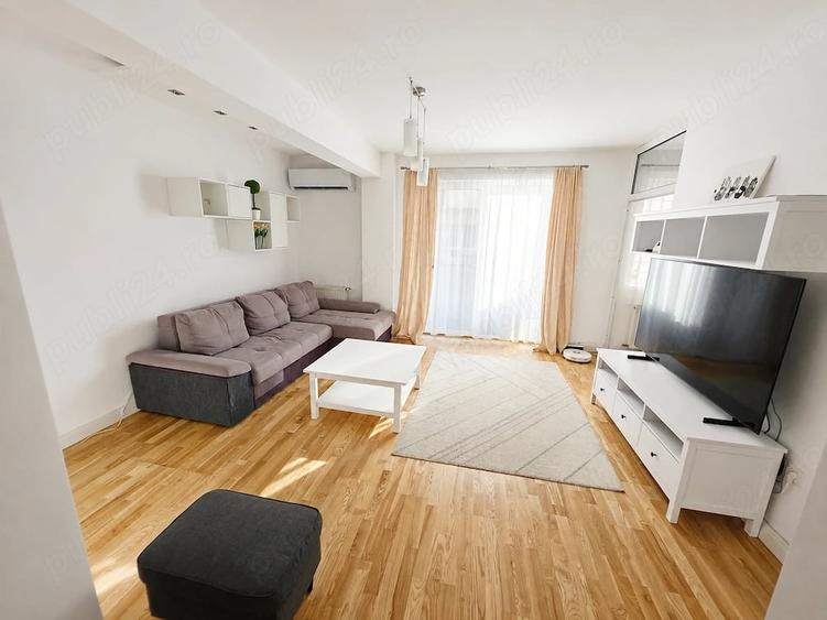 Apartament cu 3 camere decomandat în Turnișor