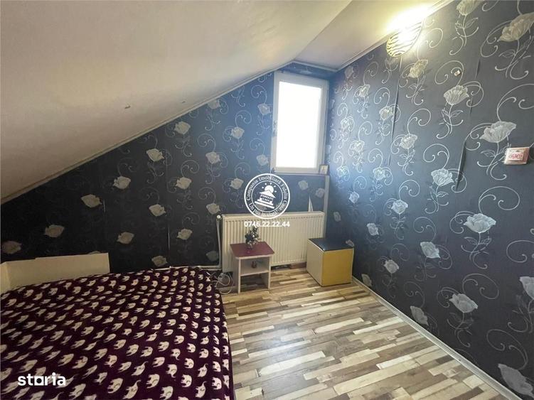 Casă cu 4 camere în Vânători
