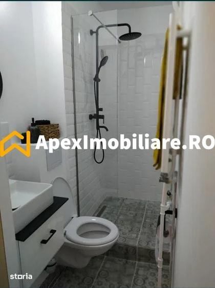 Garsonieră semidecomandată în Titan
