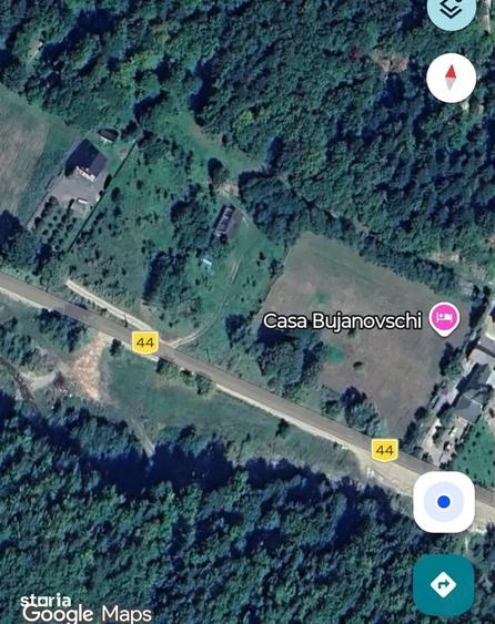 Teren de 3000 mp, în Voievodeasa