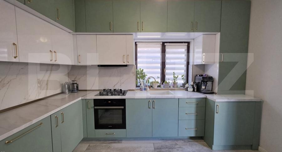 Duplex cu 4 camere cu Canalizare în Giroc