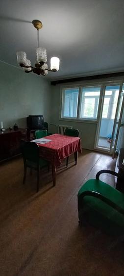 Apartament cu 2 camere decomandat în Dorobanți