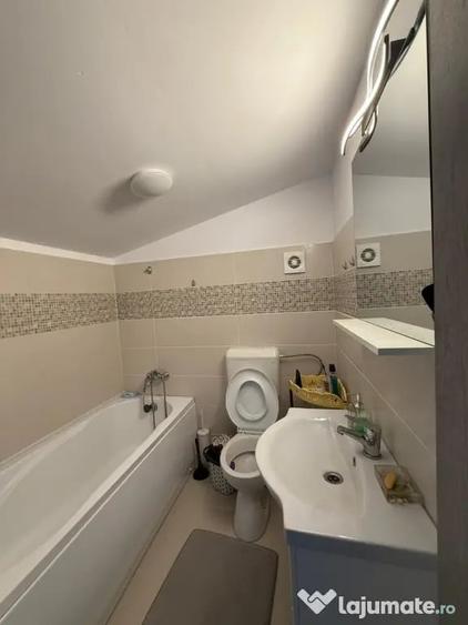 Garsonieră decomandată în Dobroești