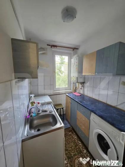 Apartament cu 2 camere semidecomandat în Micro 19