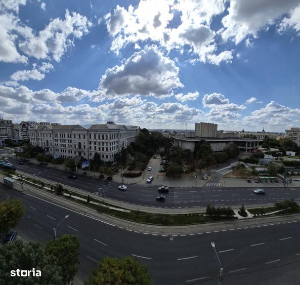 Apartament cu 3 camere în Calea București