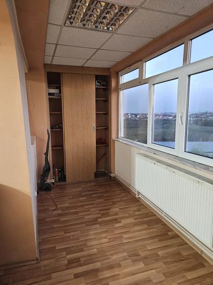 Apartament cu 2 camere decomandat în Războieni