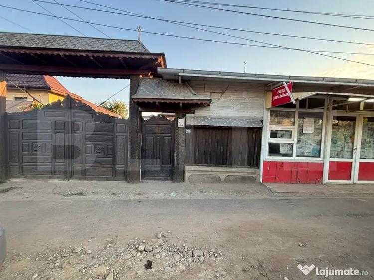 Casă cu 4 camere cu Teren 600 Mp în Băleni
