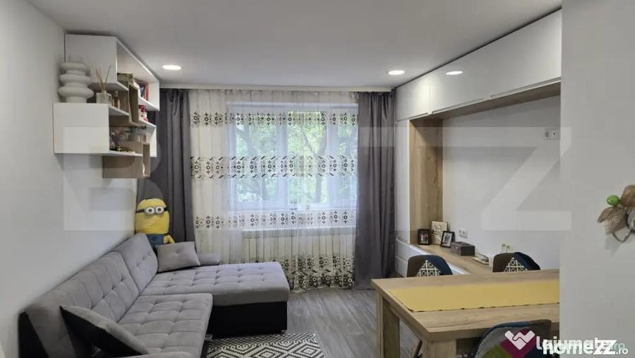 Apartament cu 2 camere decomandat în Micro 14