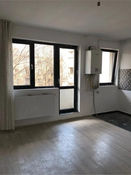 Apartament cu 2 camere semidecomandat în Sălaj