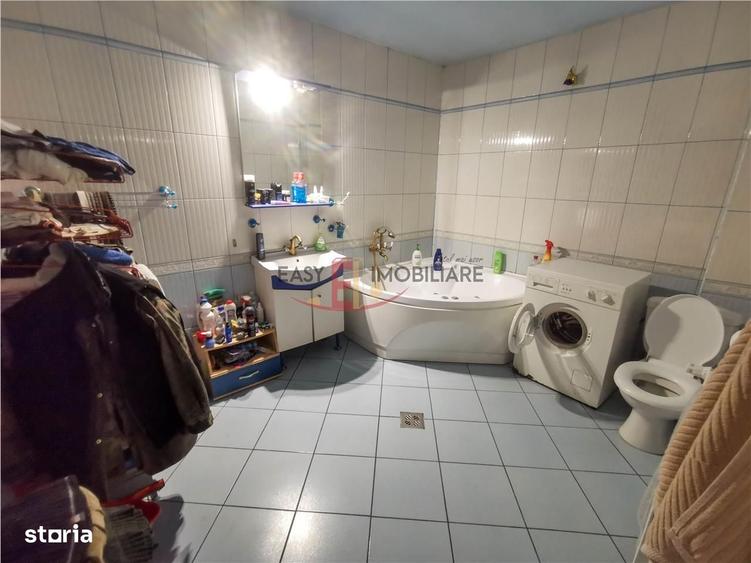 Casă cu 3 camere în Curteni