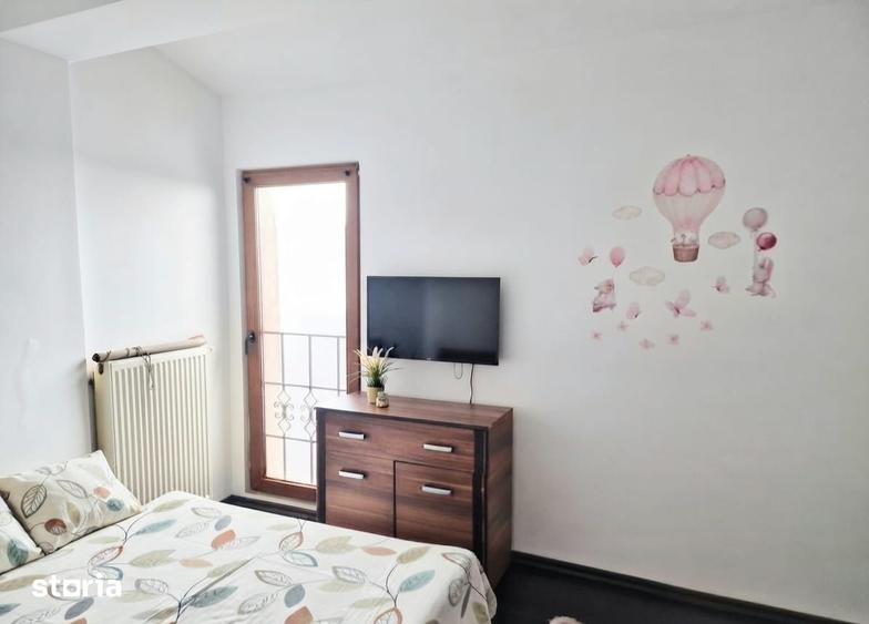 Apartament cu 2 camere, mobilat în Central