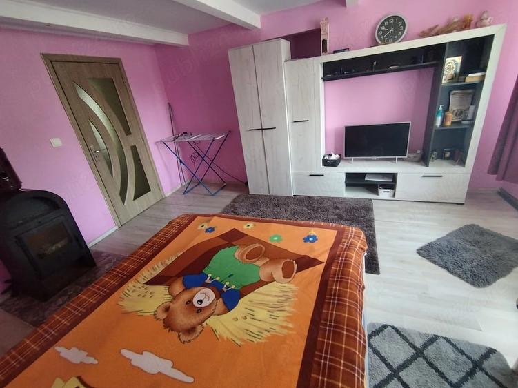 Casă cu 3 camere cu Teren 1500 Mp în Macea