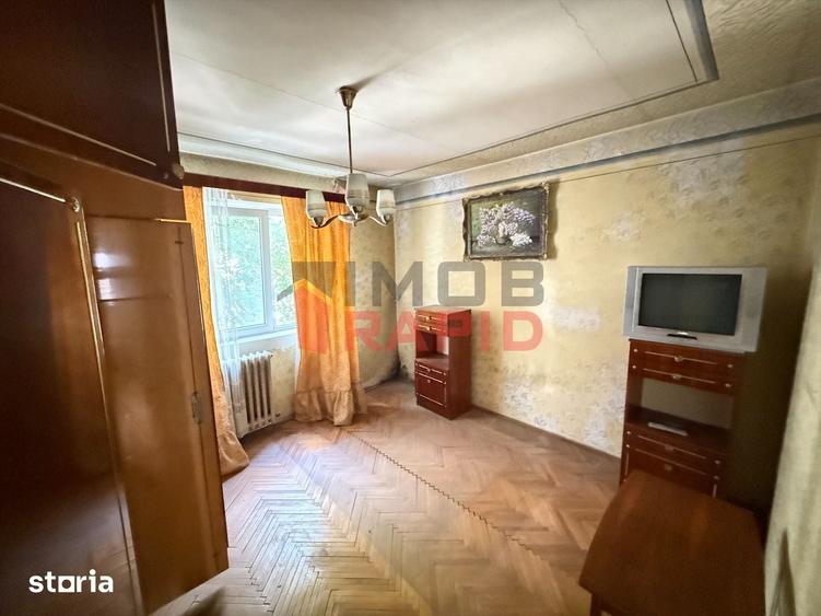 Apartament cu 3 camere decomandat în Central