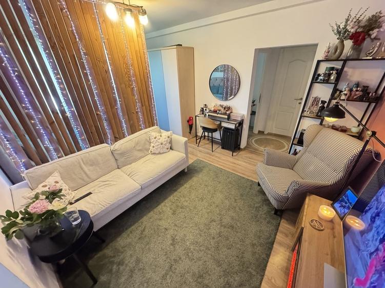 Apartament 2 camere complet renovat | Zona Liceul Traian | Etaj 1 - 2