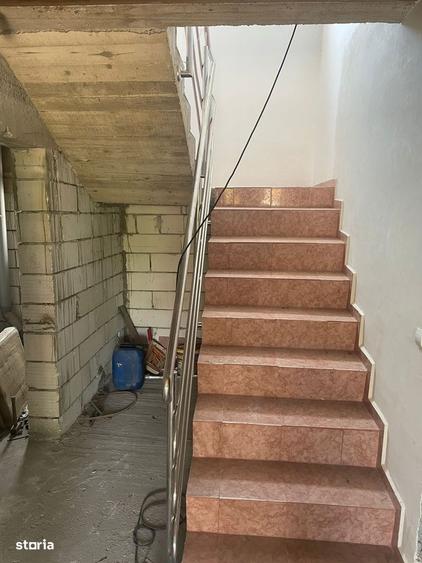 Casă cu 4 camere în Țigănești