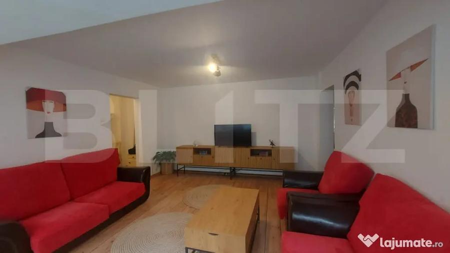 Apartament cu 3 camere decomandat în Central