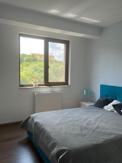Apartament cu 3 camere în Florești