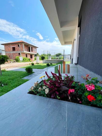 Casă individuală cu 4 camere cu Teren 316 Mp în Berceni