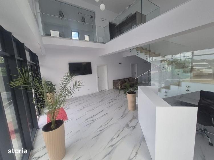 Spațiu comercial, de 260 mp, în Cug