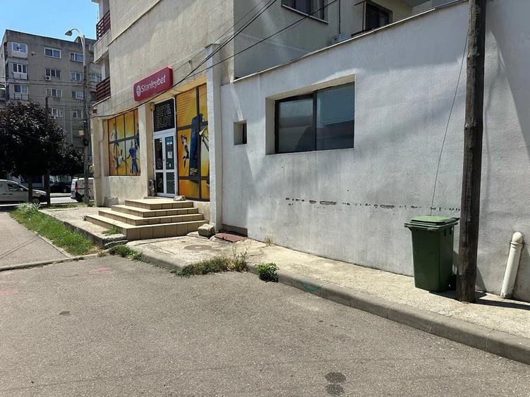 Spațiu comercial, de 145 mp, în Exterior Vest