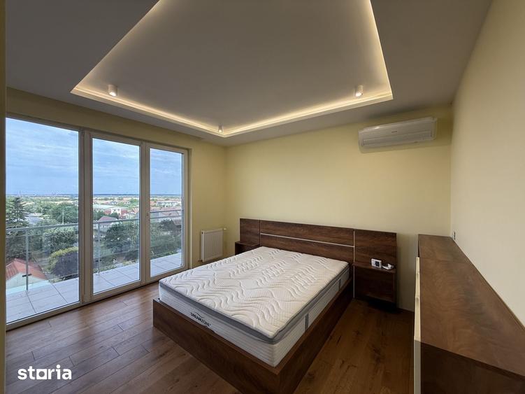 Apartament cu 4 camere în Central