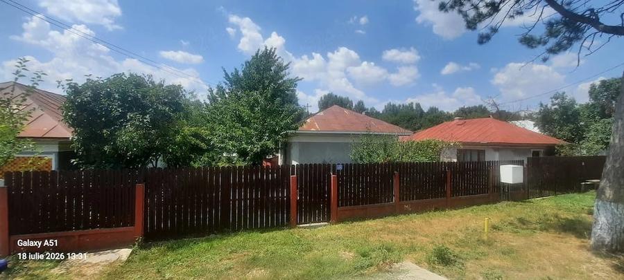 Casă cu 2 camere cu Teren 1699 Mp în Baciu
