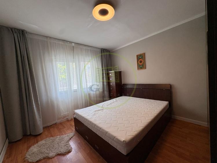 Apartament cu 3 camere decomandat, mobilat în 1 Mai