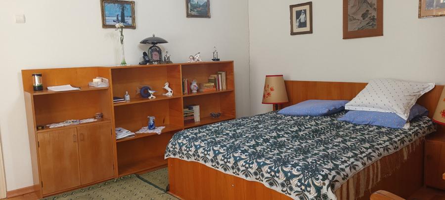 Casă cu 5 camere cu Teren 1500 Mp în Licuriciu