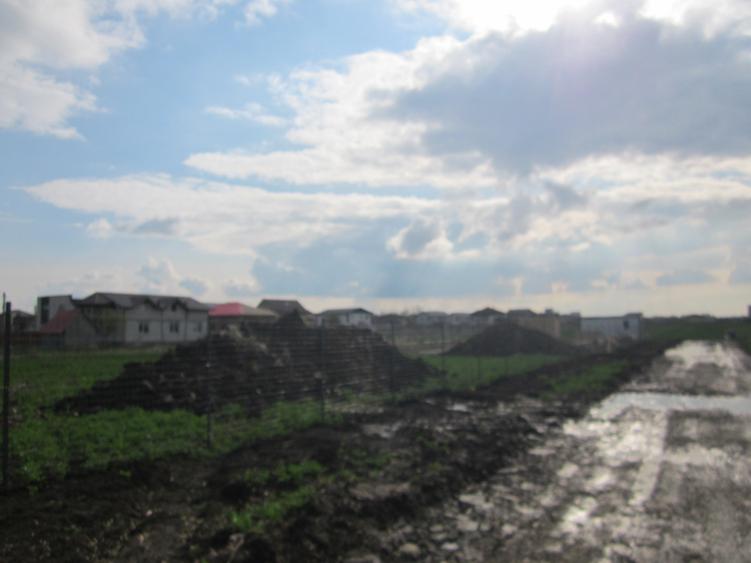 Teren Construcții intravilan de 2314 mp, în Domnești