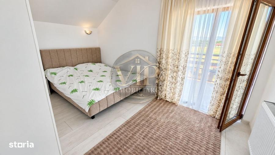 Casă cu 4 camere cu Teren 448 Mp în Micești
