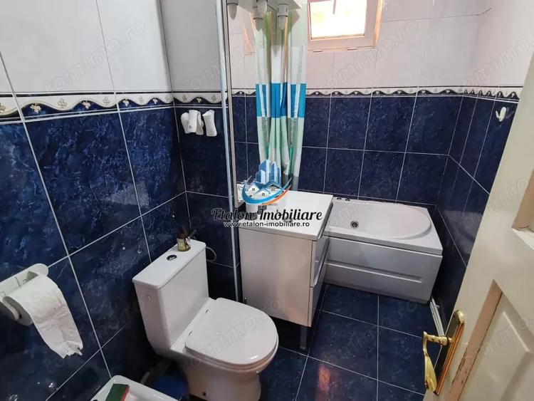 Apartament cu 3 camere decomandat în Calea Romanului