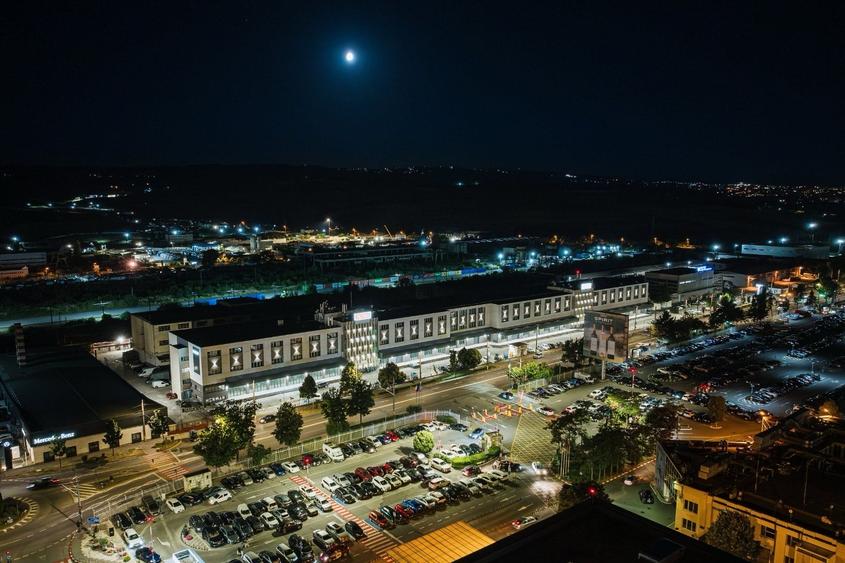 Spațiu comercial, de 150 mp, în Aeroport