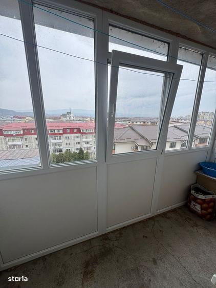 Garsonieră decomandată în Sud