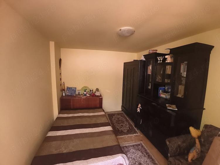 Casă cu 3 camere cu Teren 213 Mp în Plugova