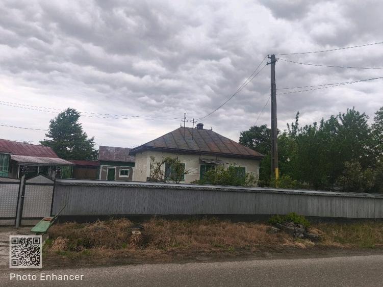 Casă individuală cu 2 camere cu Garaj în Grămești