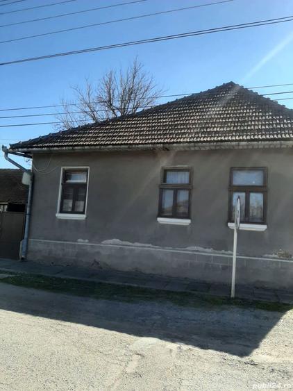 Casă cu 4 camere în Baia de Criș