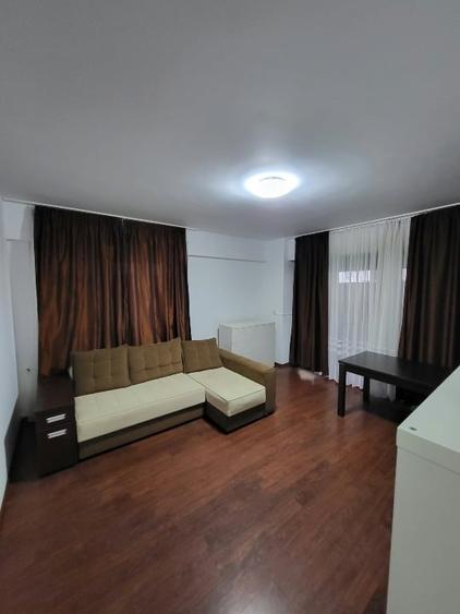 Apartament cu 2 camere semidecomandat, mobilat în Gorjului