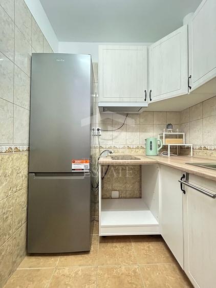 Apartament cu 2 camere decomandat, mobilat în Faleza Nord
