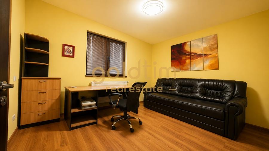 Duplex cu 6 camere cu Canalizare în Domnești