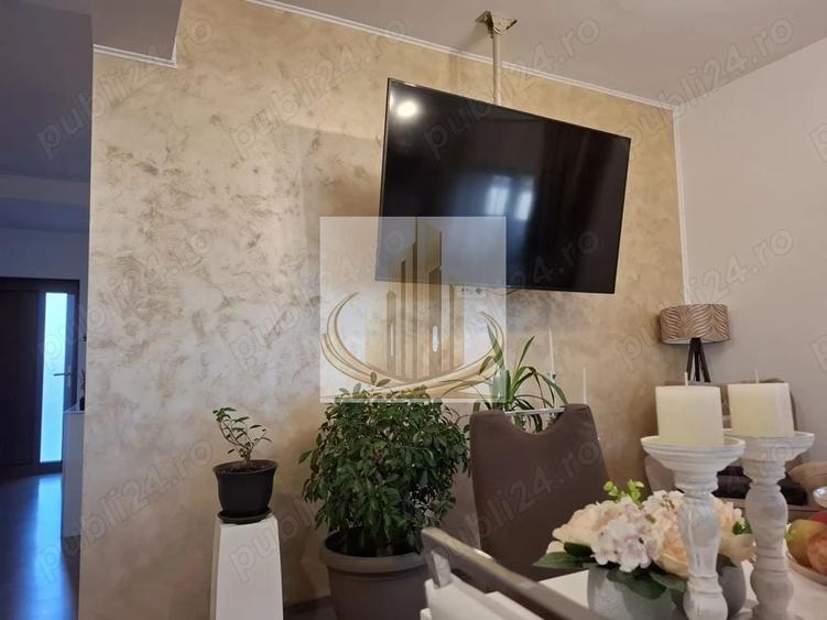 Duplex cu 4 camere cu Canalizare în Moșnița Veche