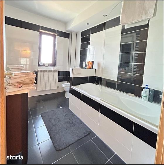 Casa 5 camere, 3 bai, 600 mp curte, 164 mp utili, zona Nicolina - 1