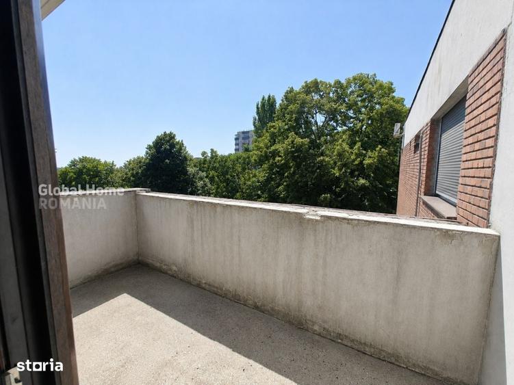 Apartament cu 3 camere decomandat în Cotroceni