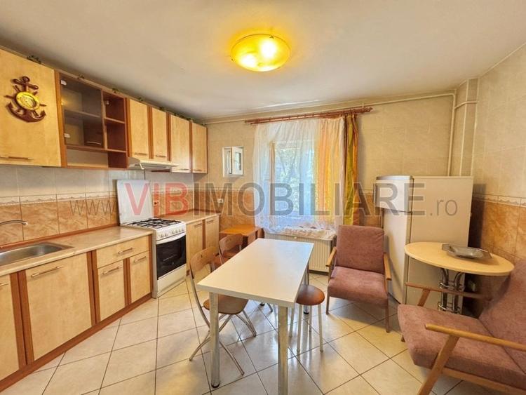 Apartament cu 2 camere decomandat în P-ța Alba Iulia