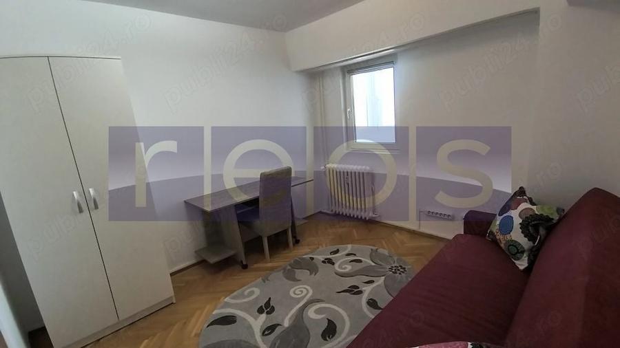 Apartament cu 4 camere decomandat, mobilat în Victoriei