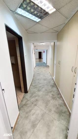 Spațiu comercial, de 525 mp, în Centrul Civic