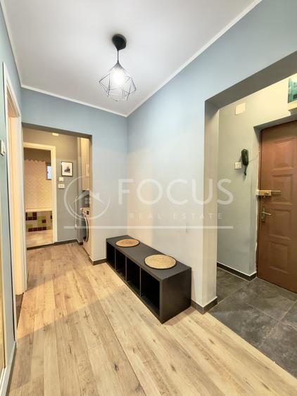 Apartament cu 2 camere decomandat, mobilat în Tei