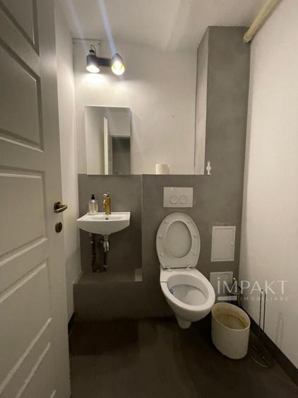 Birou, de 597 mp, în Semicentral